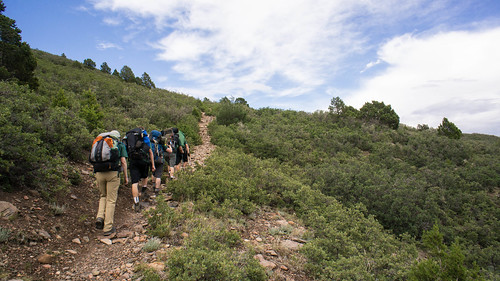 Climbing up to the mesa for Toothache Springs