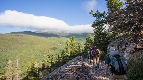 Hiking towards Baldy Town