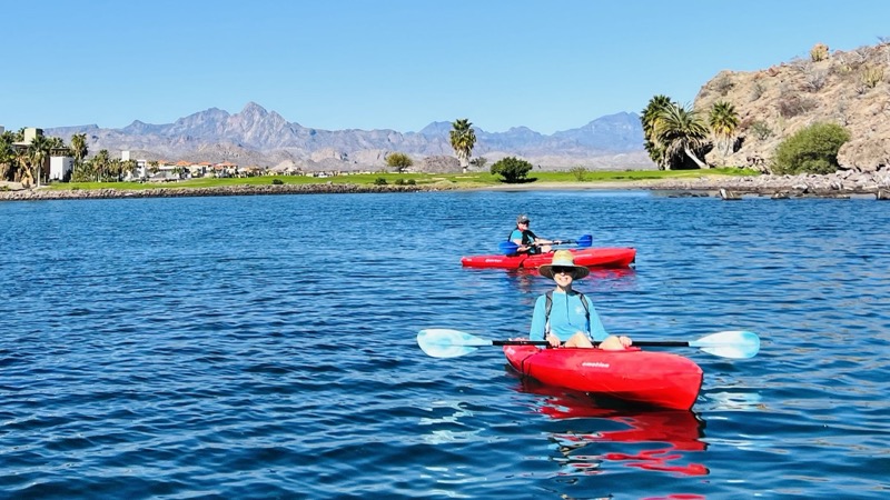 Julie and Natasha kayaking