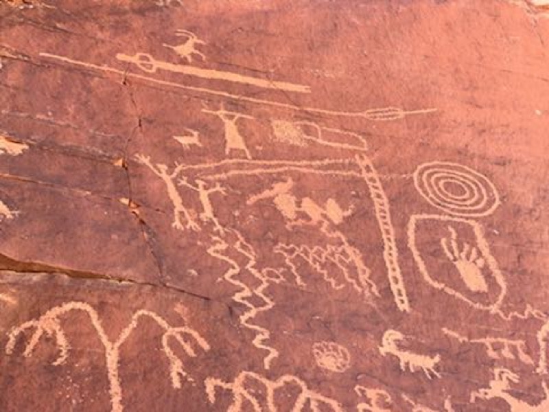 Atlatl petroglyphs