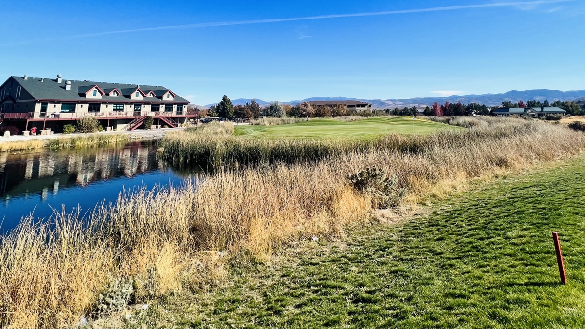 Hole number nine at Silver Oak