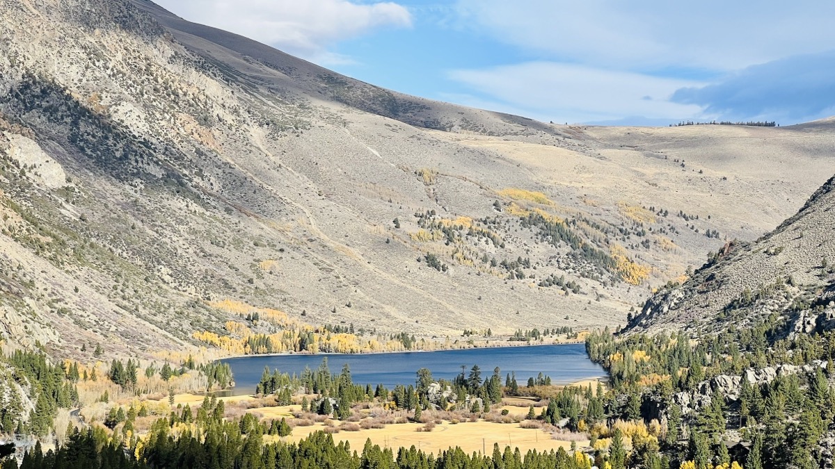 View back into the valley