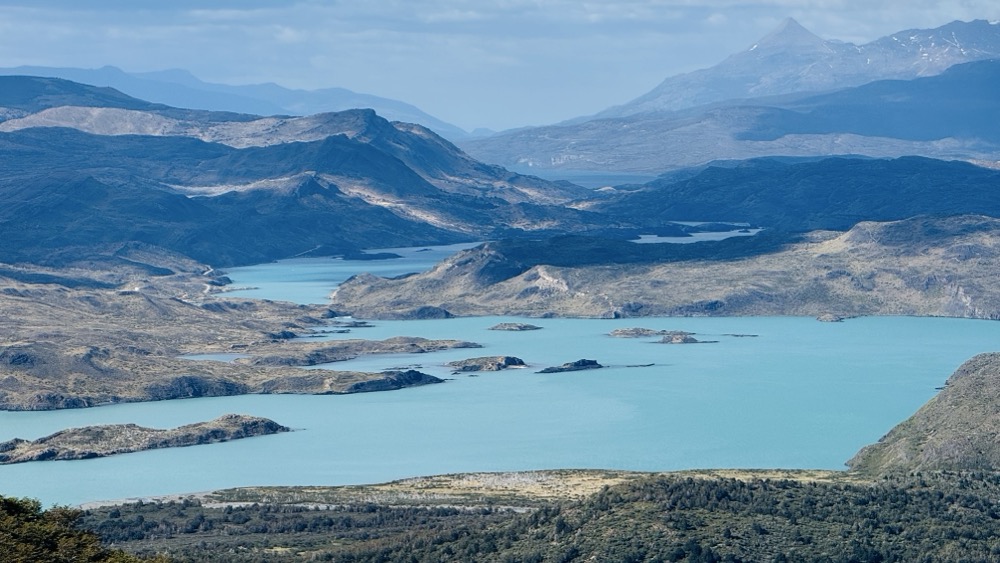 The amazing turquoise lake waters