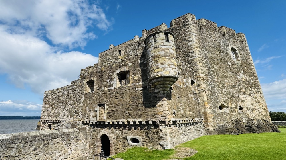 Blackness castle