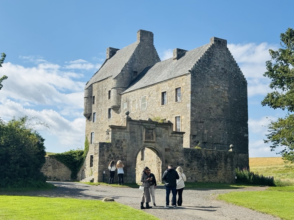 Midhope castle