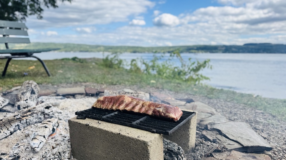 Dreamland style ribs