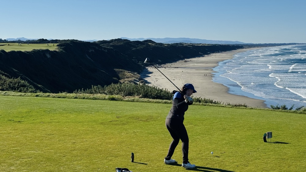 The dramatic tee shot at Sheep Ranch