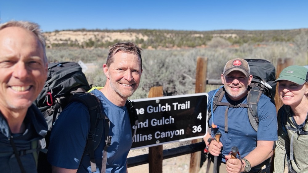 Back at the trailhead