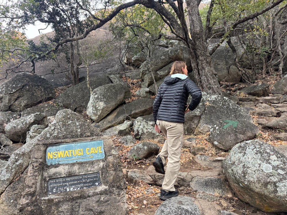 Climbing trail to Nswatugi Cave pictographs
