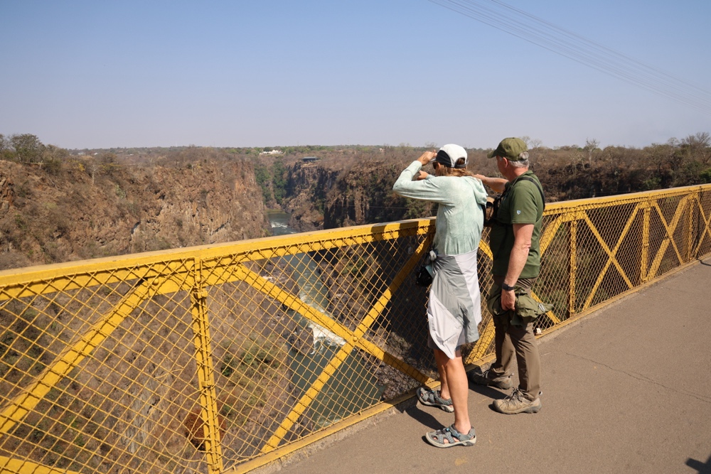 Exploring the Zimbabwe to Zambia bridge over the gorge