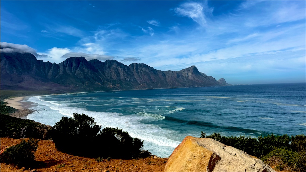 Approaching Rooi-Els