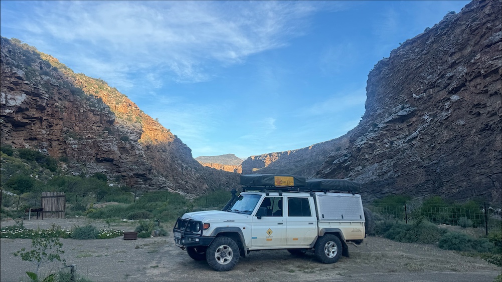 Camp at Karos