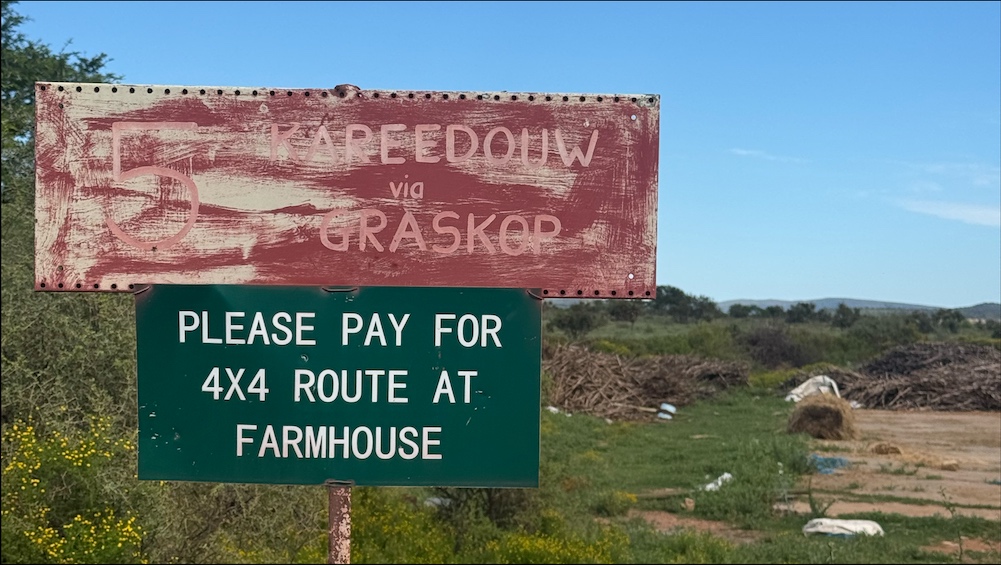 Start of Kareedouw 4x4 route from Rus en Vrede farm